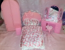 Barbie 04-01 - Pink Magic Camera da letto.jpg