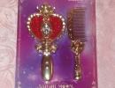 01-59 Sailor Moon Universal Studios Moon comb mirror set.jpg